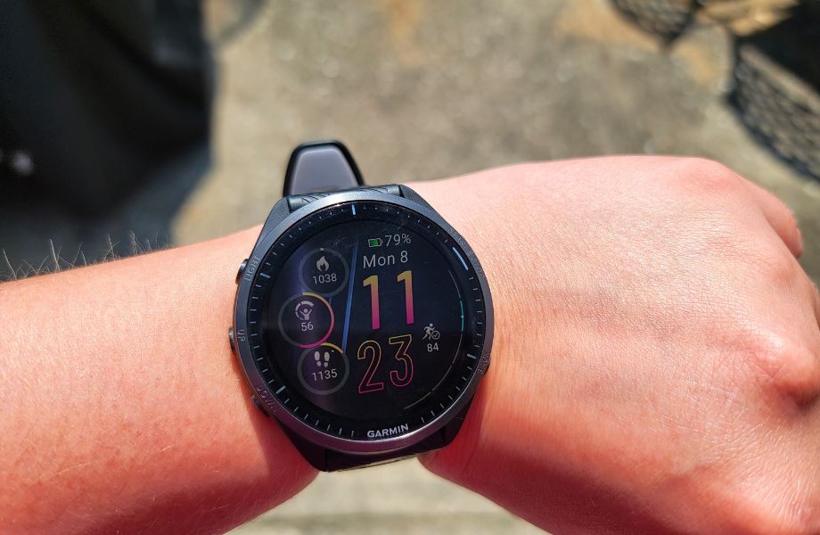 Garmin Forerunner 965 Review (2024): Robust Data Tracking With an Incredible Battery Life