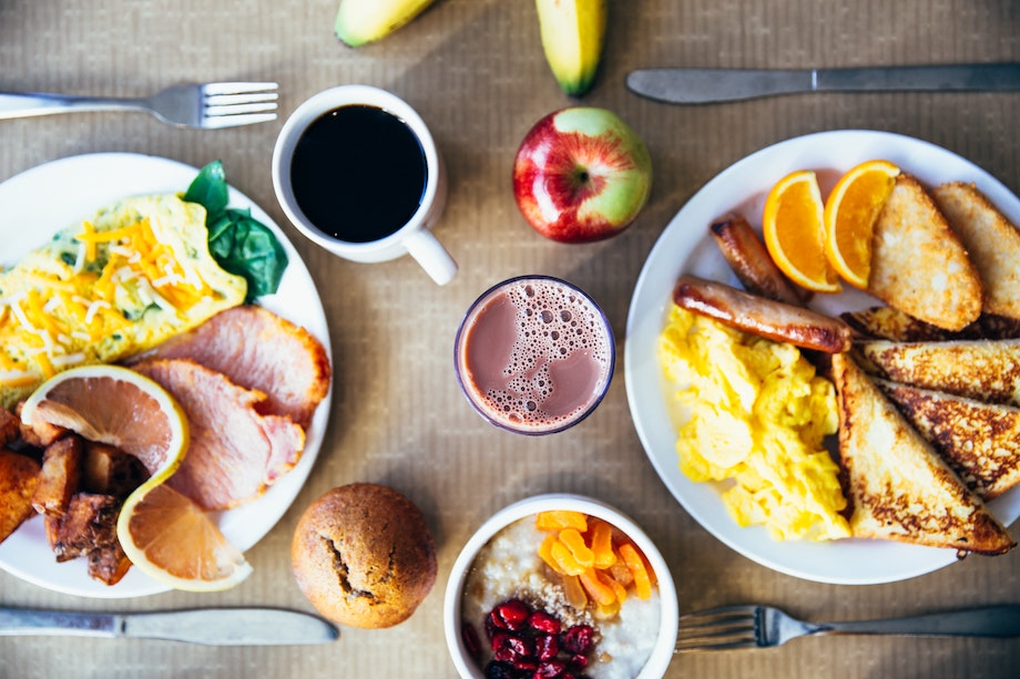Pre-Workout Breakfast: What to Eat Before Your Morning Workout Cover Image