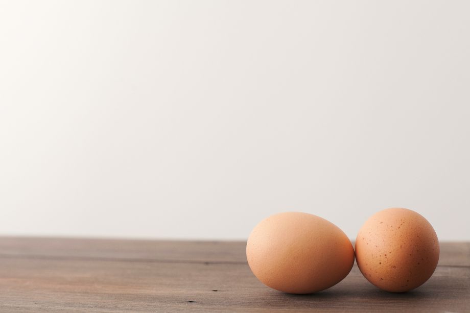 An image of eggs