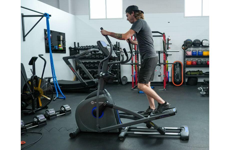 horizon ex59 elliptical in use