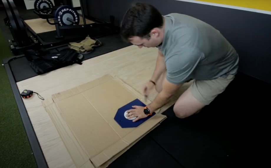 Man tracing carrier for diy weight vest