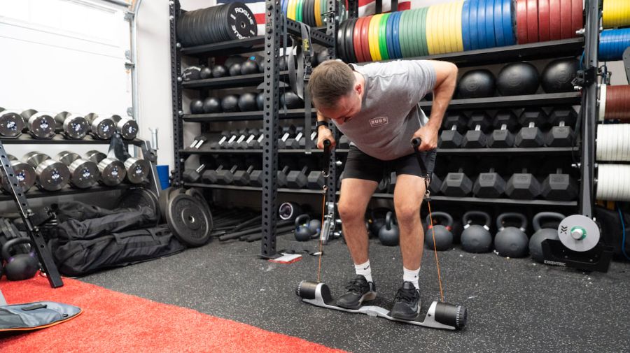 Man using MaxPro SmartConnect Home Gym