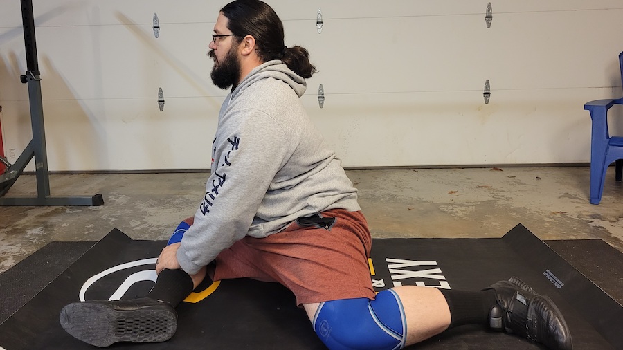 An image of mobility work before squatting