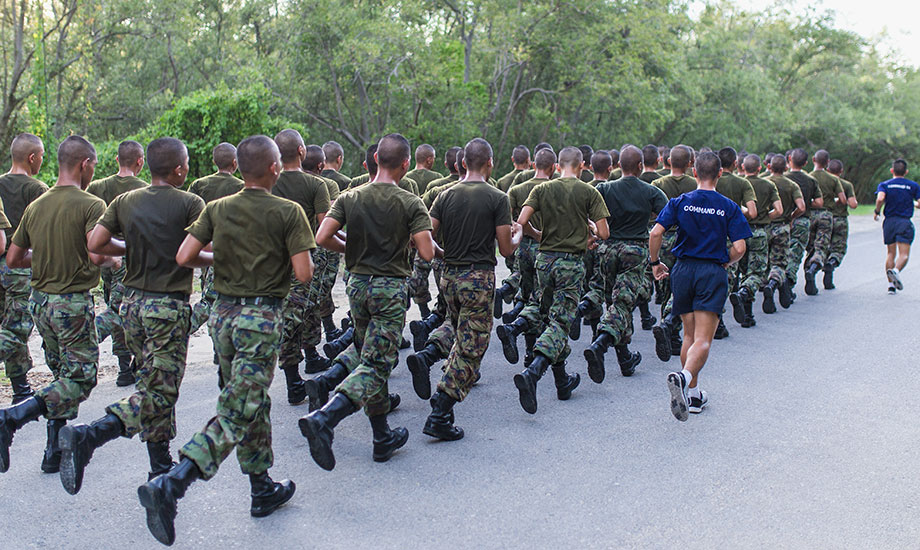 Navy SEAL Workout: Train Like the Best of the Best 