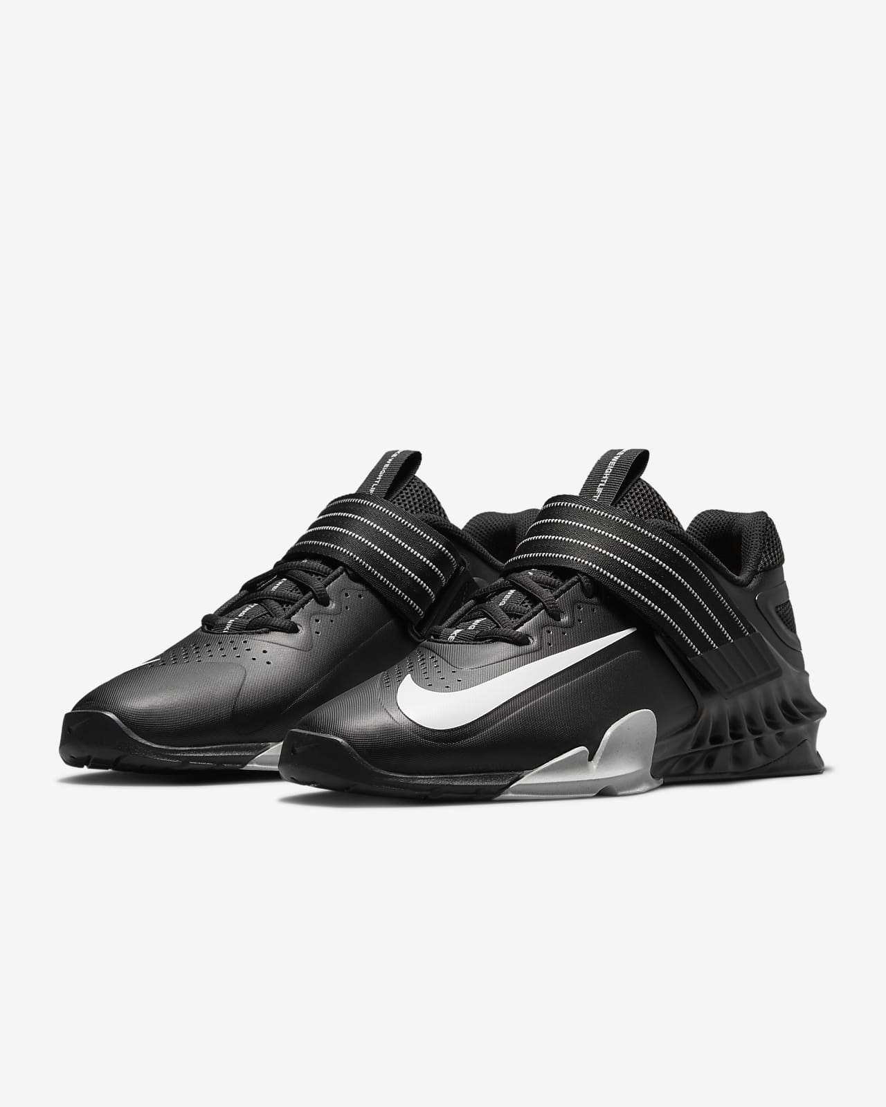 Nike Savaleos weightlifting shoe in black