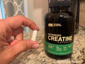 These scoops came in 2 otherwise identical tubs of creatine. : r/Supplements