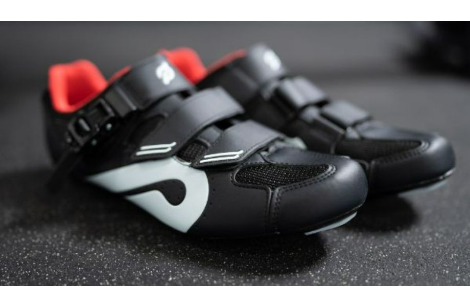 peloton cycling shoes