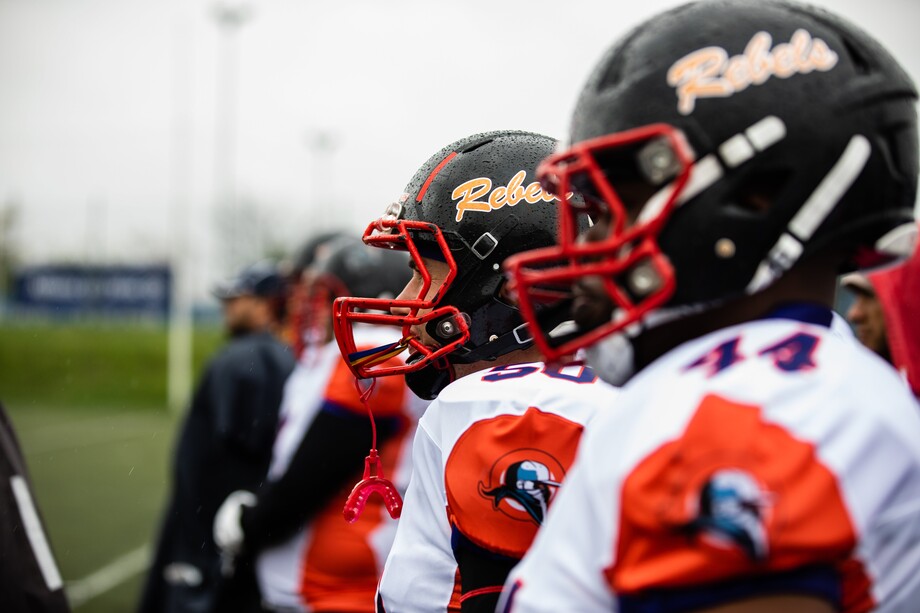 football players in uniform