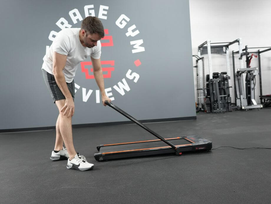 putting handlebar down on urevo treadmill