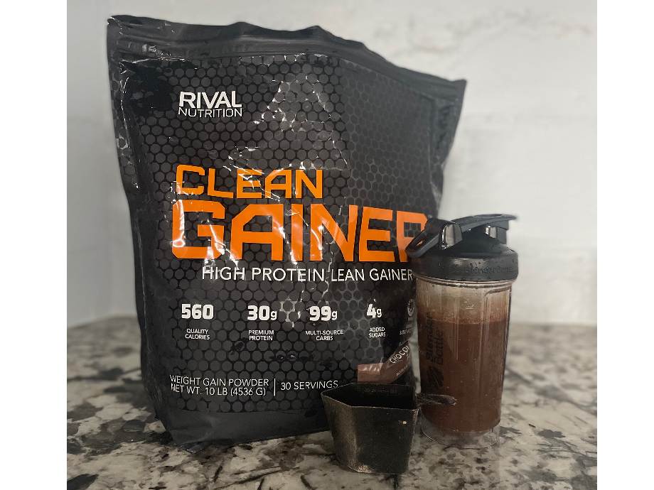 An image of Rival Nutrition Clean Gainer mass gainer