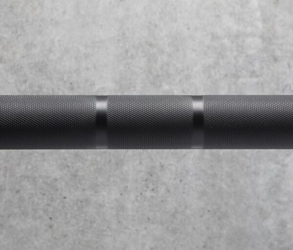 Rogue Ohio Bar product photo of the knurling.