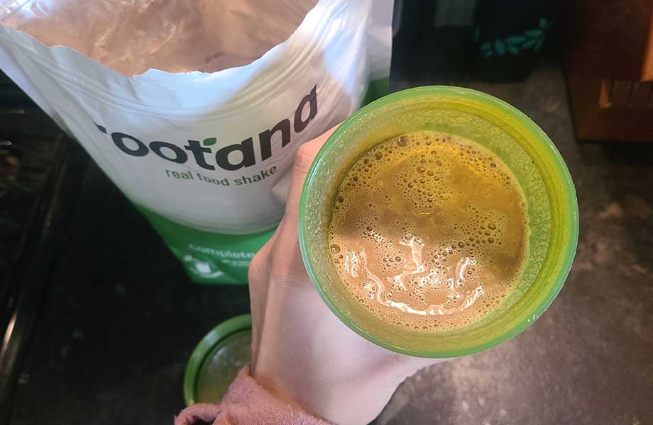 Mixed Rootana in a shaker cup