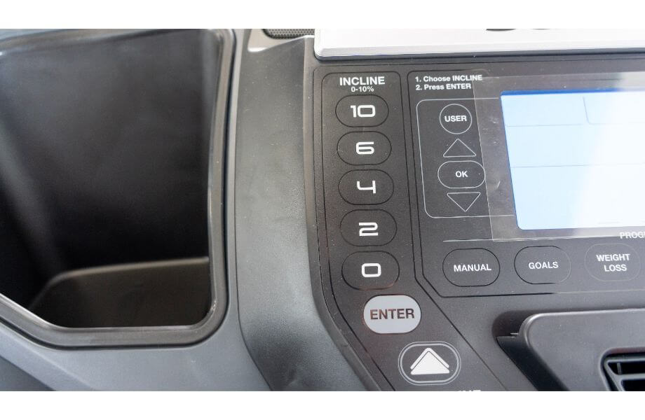 schwinn 810 treadmill screen display