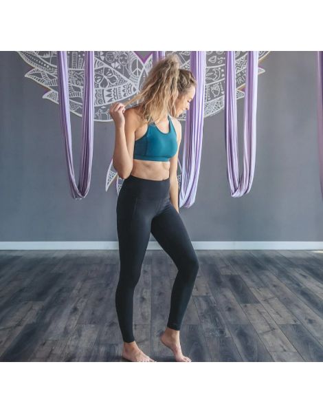 8 reasons to buy/not buy Senita Athletics Shakti Pants