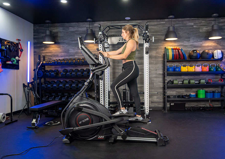 Sole E25 Elliptical Review: Durability on a Budget