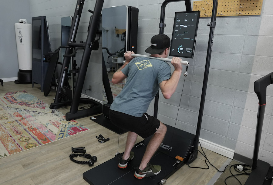 This 3-in-1 exercise bench doubles up as a minimalistic furniture