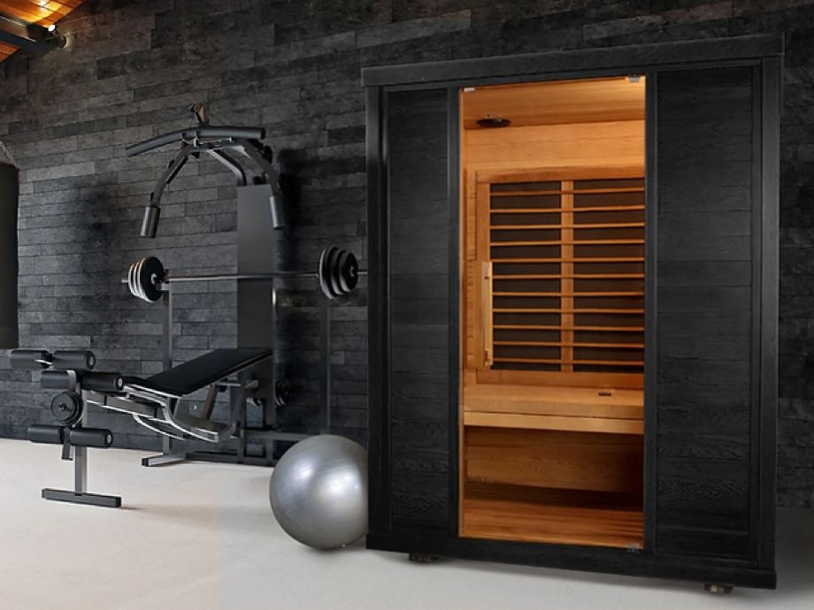 Sun Home Luminar Sauna in gym