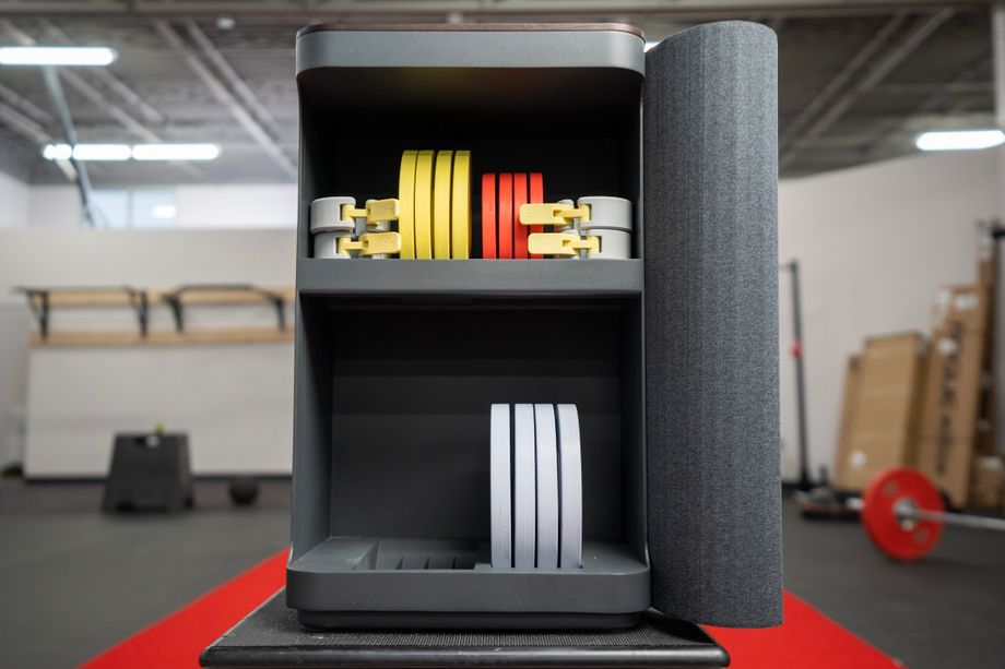 Tempo Move cabinet open with weights inside
