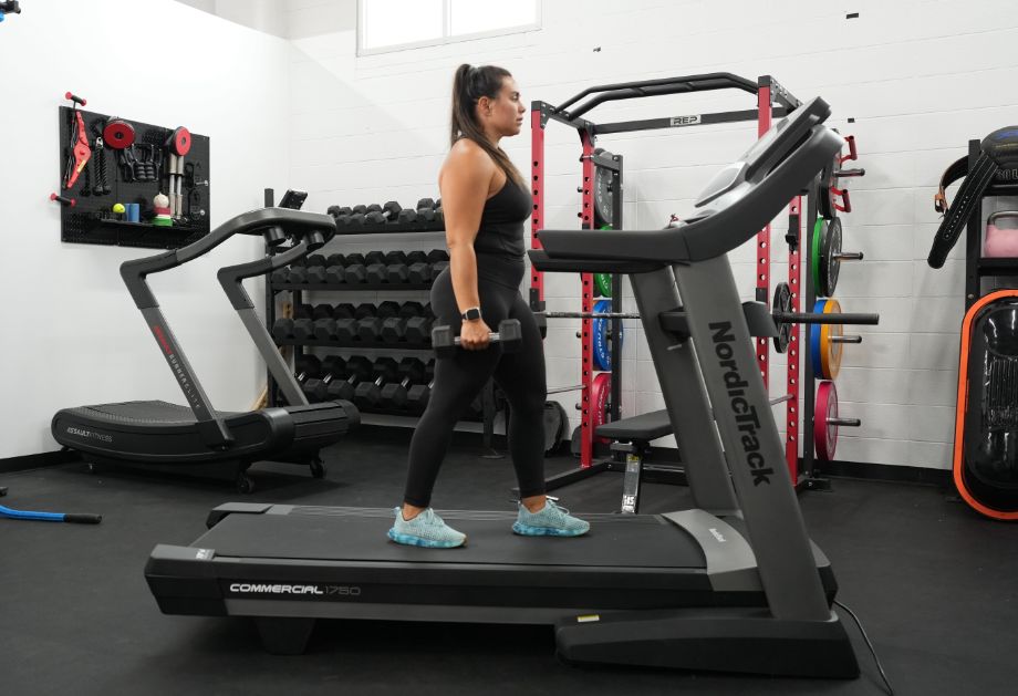 Add Weights to Your Routine With These 3 Treadmill-Dumbbell Workouts 
