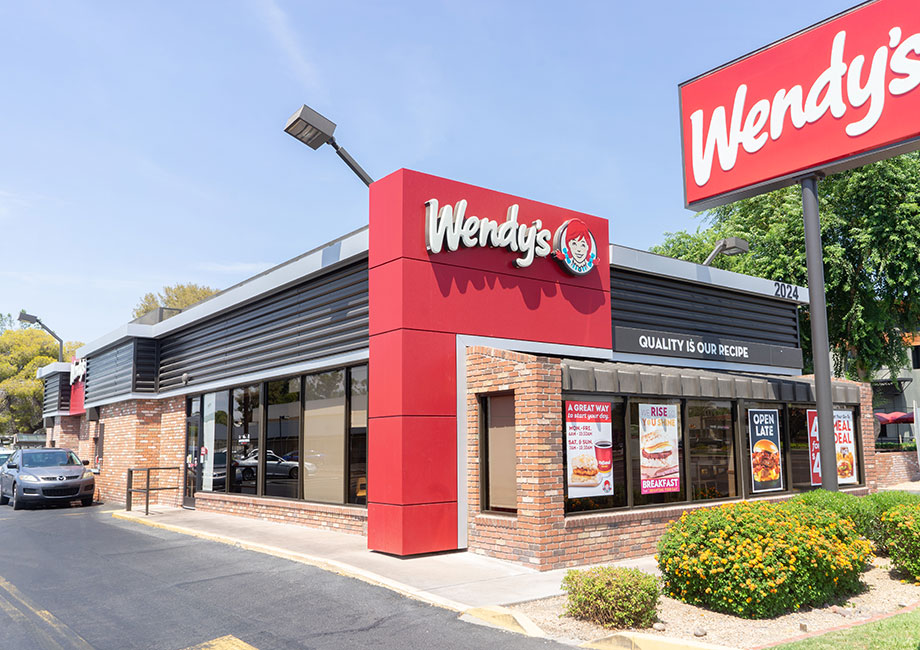 Wendy's drive through restaurant