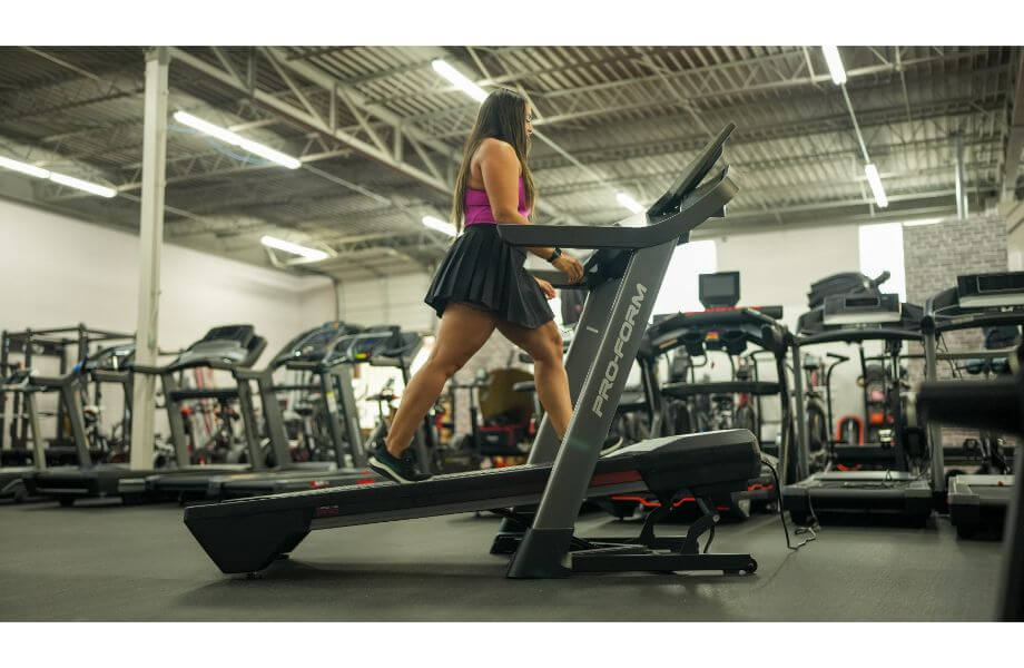 woman on treadmill 12 3 30 workout
