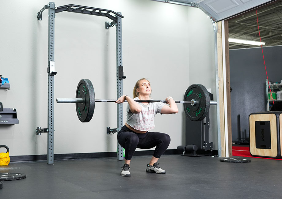 woman-performing-clean-and-jerk