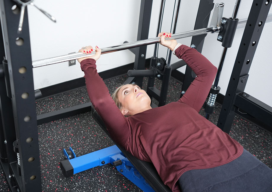 JM Press: Break Bench Press Plateaus with this Triceps-Building Beast of an Exercise 