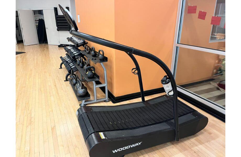 woodway curve treadmill side view